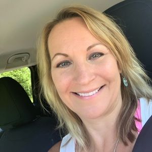 Meet your Posher, Jenell